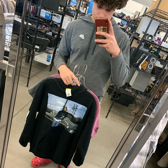 Meet your Posher, Michael - Picture 2 of 8